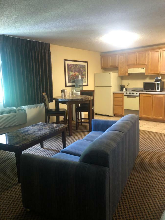 Guesthouse Inn & Suites Eugene/Springfield Zewnętrze zdjęcie